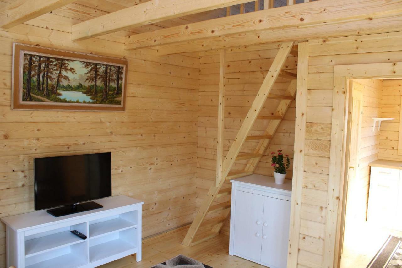 Aadel Guesthouse Пярну Экстерьер фото